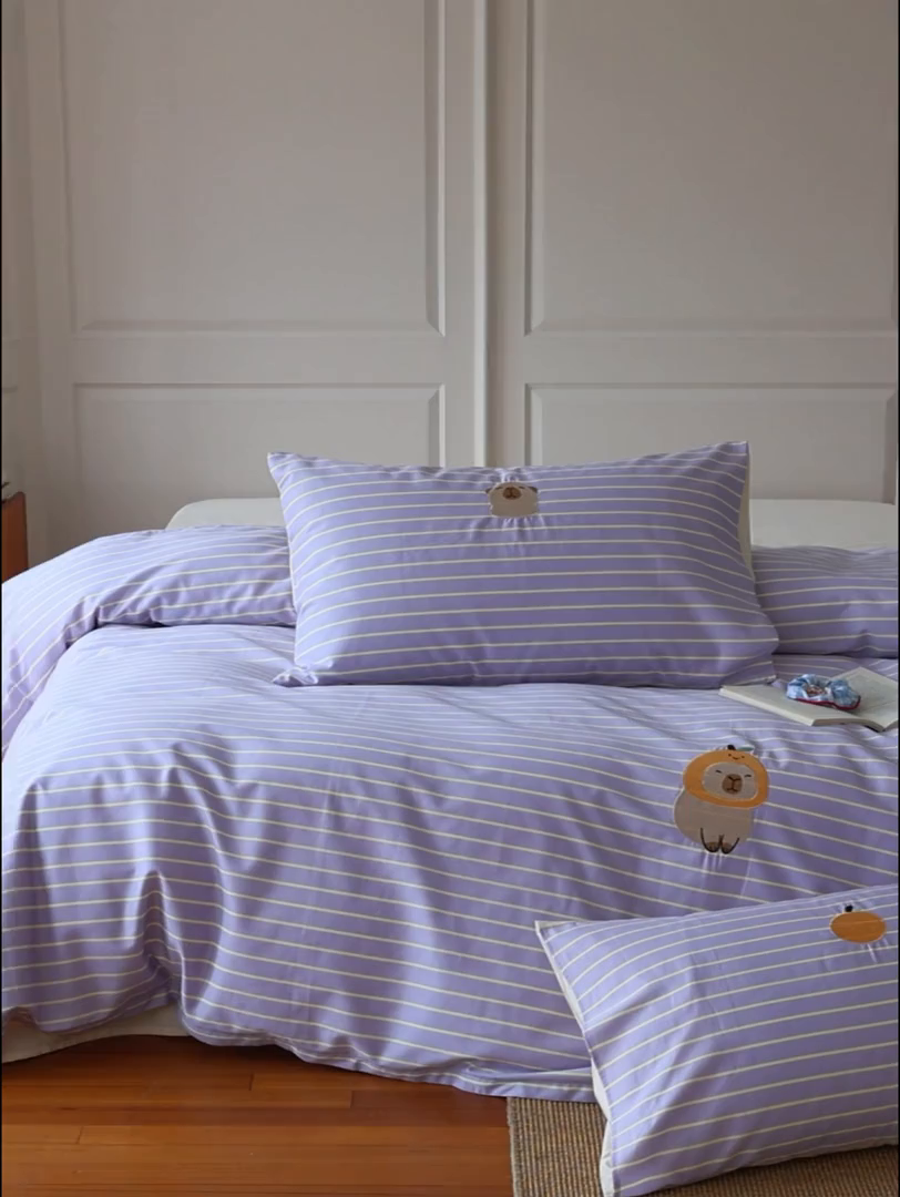 91家纺网 家纺一手货源 找家纺 棉眠 2025新款60支全棉卡比巴拉刺绣款床单四件套 你的橘子掉了-紫