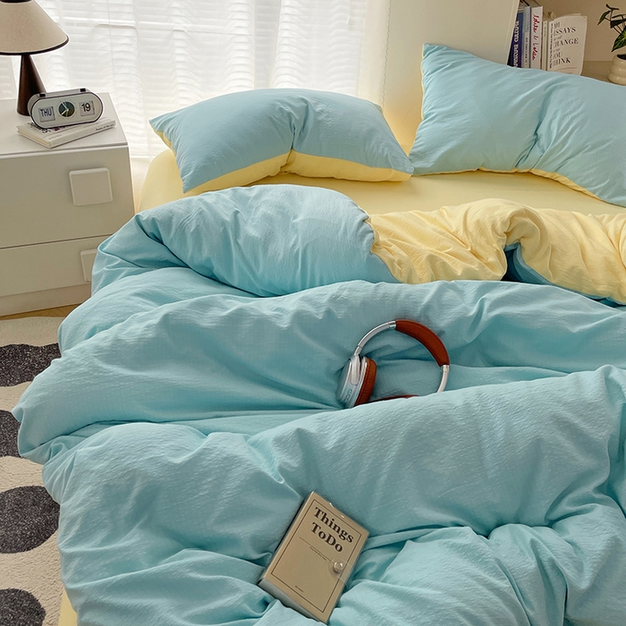 91家纺网 家纺一手货源 找家纺 彩韵家纺 2025新款超柔云感m双层纱四件套 双拼-宝石蓝+奶昔白