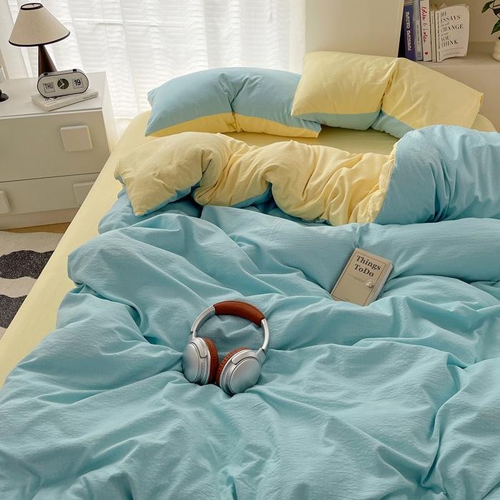 91家纺网 家纺一手货源 找家纺 彩韵家纺 2025新款超柔云感m双层纱四件套 双拼-宝石蓝+奶昔白