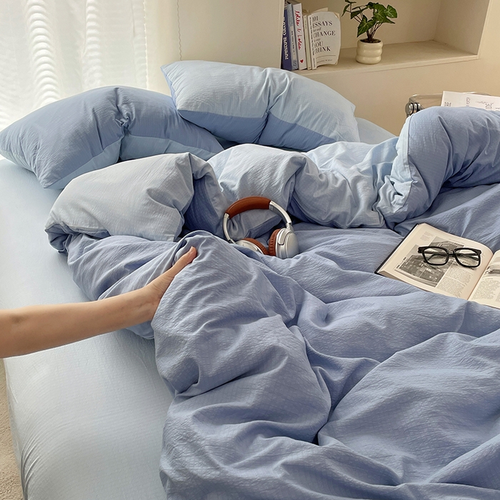 91家纺网 家纺一手货源 找家纺 彩韵家纺 2025新款超柔云感m双层纱四件套 双拼-冰雾蓝+冰川灰