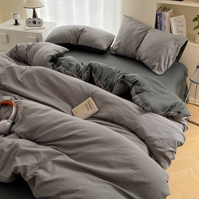 91家纺网 家纺一手货源 找家纺 彩韵家纺 2025新款超柔云感m双层纱四件套 双拼-典雅灰+情调黑