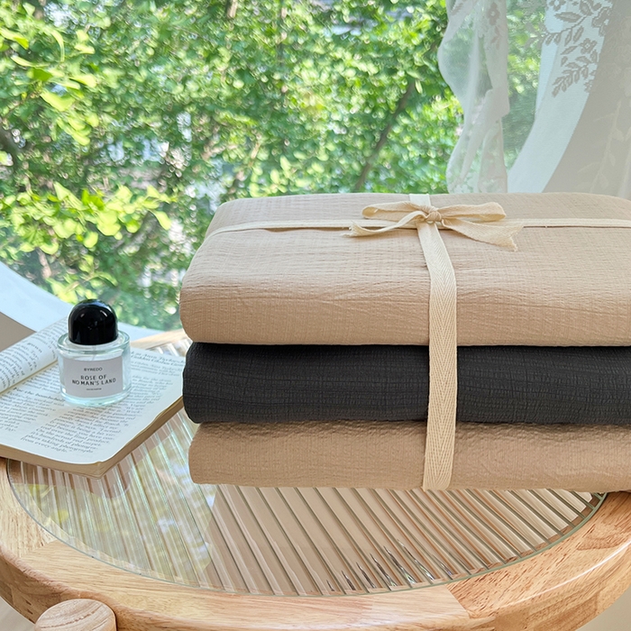 91家纺网 家纺一手货源 找家纺 彩韵家纺 2025新款超柔云感m双层纱四件套 双拼-卡其+烟雾灰