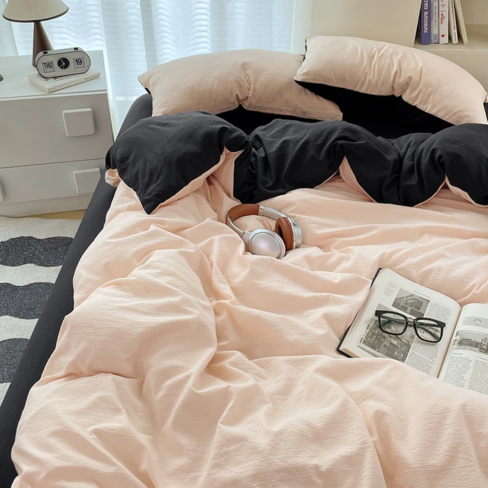 91家纺网 家纺一手货源 找家纺 彩韵家纺 2025新款超柔云感m双层纱四件套 双拼-蜜豆粉+曜石黑