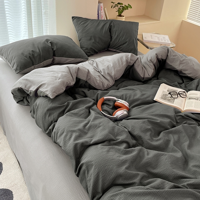 91家纺网 家纺一手货源 找家纺 彩韵家纺 2025新款超柔云感m双层纱四件套 双拼-情调黑+典雅灰