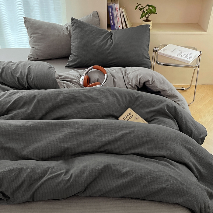 91家纺网 家纺一手货源 找家纺 彩韵家纺 2025新款超柔云感m双层纱四件套 双拼-情调黑+典雅灰