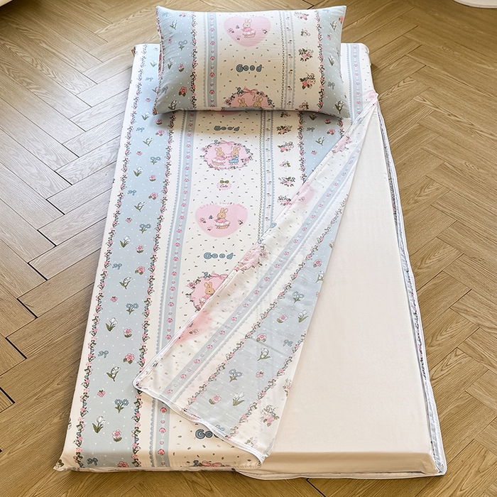 91家纺网 家纺一手货源 找家纺 多品家纺 2025春夏新款超柔水洗棉学生宿舍床垫套 兔兔庄园