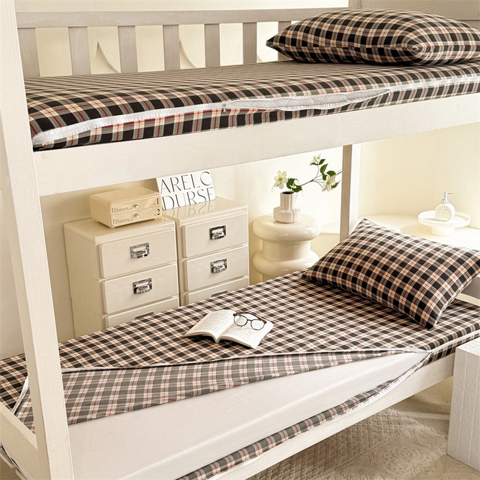 91家纺网 家纺一手货源 找家纺 多品家纺 2025春夏新款超柔水洗棉学生宿舍床垫套 柏林