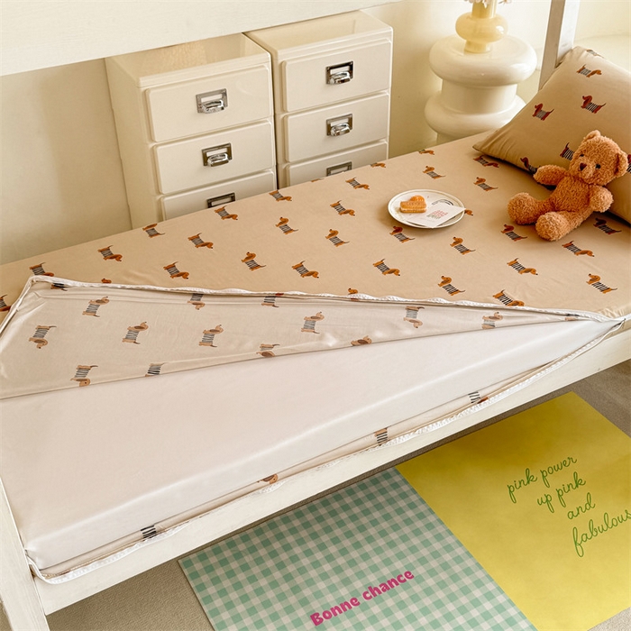 91家纺网 家纺一手货源 找家纺 多品家纺 2025春夏新款超柔水洗棉学生宿舍床垫套 复古狗