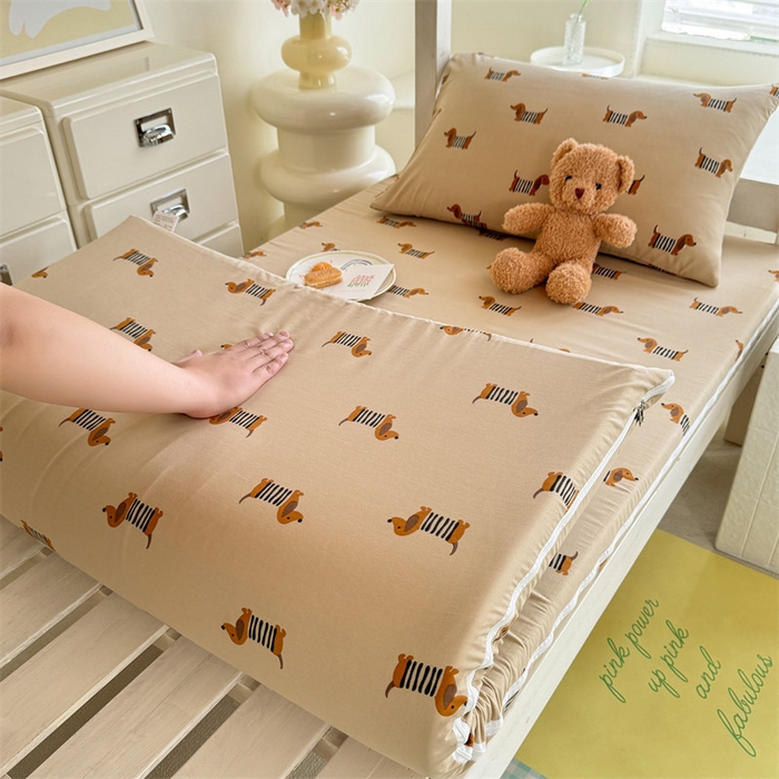 91家纺网 家纺一手货源 找家纺 多品家纺 2025春夏新款超柔水洗棉学生宿舍床垫套 复古狗