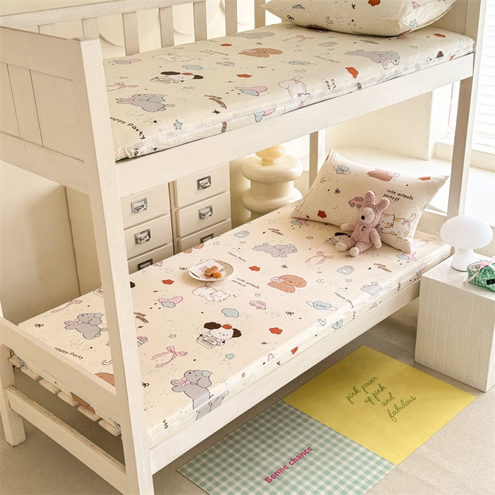 91家纺网 家纺一手货源 找家纺 多品家纺 2025春夏新款超柔水洗棉学生宿舍床垫套 快乐玩伴