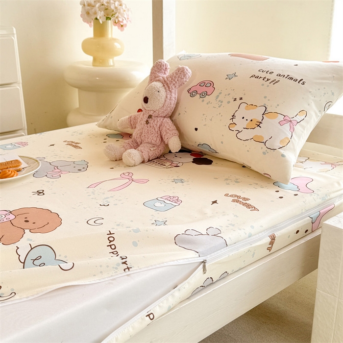 91家纺网 家纺一手货源 找家纺 多品家纺 2025春夏新款超柔水洗棉学生宿舍床垫套 快乐玩伴