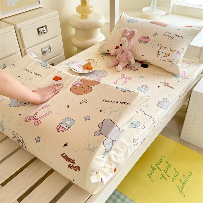 91家纺网 家纺一手货源 找家纺 多品家纺 2025春夏新款超柔水洗棉学生宿舍床垫套 快乐玩伴