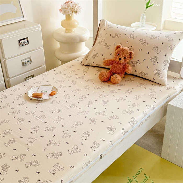 91家纺网 家纺一手货源 找家纺 多品家纺 2025春夏新款超柔水洗棉学生宿舍床垫套 满满熊