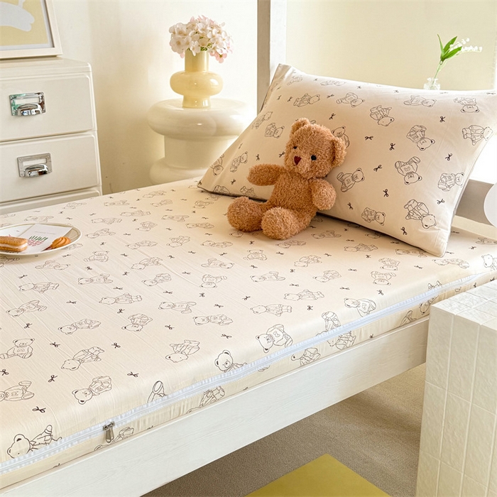 91家纺网 家纺一手货源 找家纺 多品家纺 2025春夏新款超柔水洗棉学生宿舍床垫套 满满熊