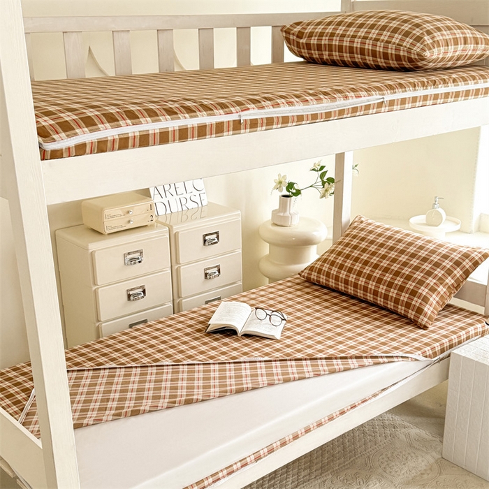 91家纺网 家纺一手货源 找家纺 多品家纺 2025春夏新款超柔水洗棉学生宿舍床垫套 时光