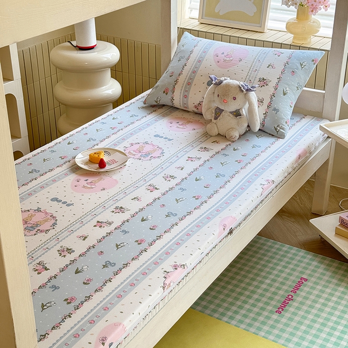 91家纺网 家纺一手货源 找家纺 多品家纺 2025春夏新款超柔水洗棉学生宿舍床垫套 兔兔庄园