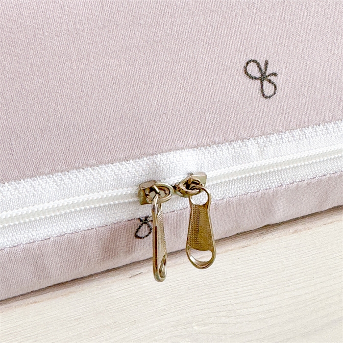 91家纺网 家纺一手货源 找家纺 多品家纺 2025春夏新款超柔水洗棉学生宿舍床垫套 香芋蝴蝶结