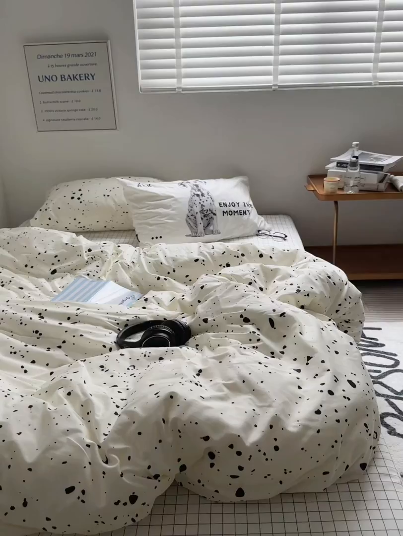 91家纺网 家纺一手货源 找家纺 柚可家居 2024新款40支斜纹纯棉四件套-摩卡点点 默片修狗