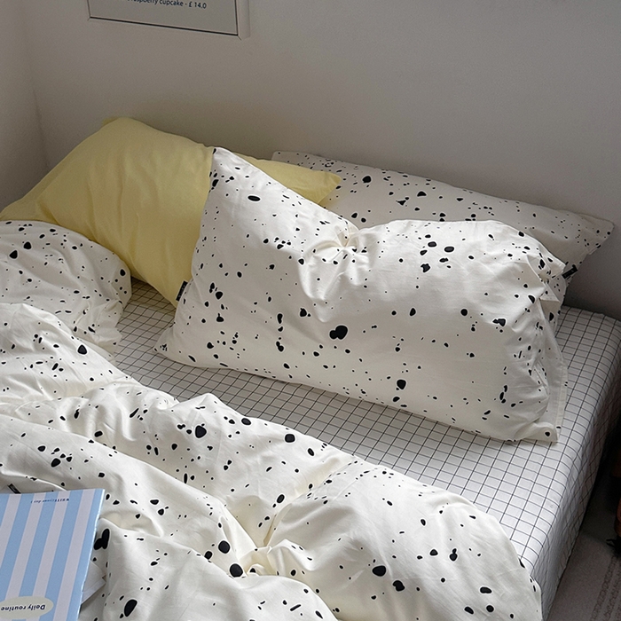 91家纺网 家纺一手货源 找家纺 柚可家居 2024新款40支斜纹纯棉四件套-摩卡点点 失焦黑白