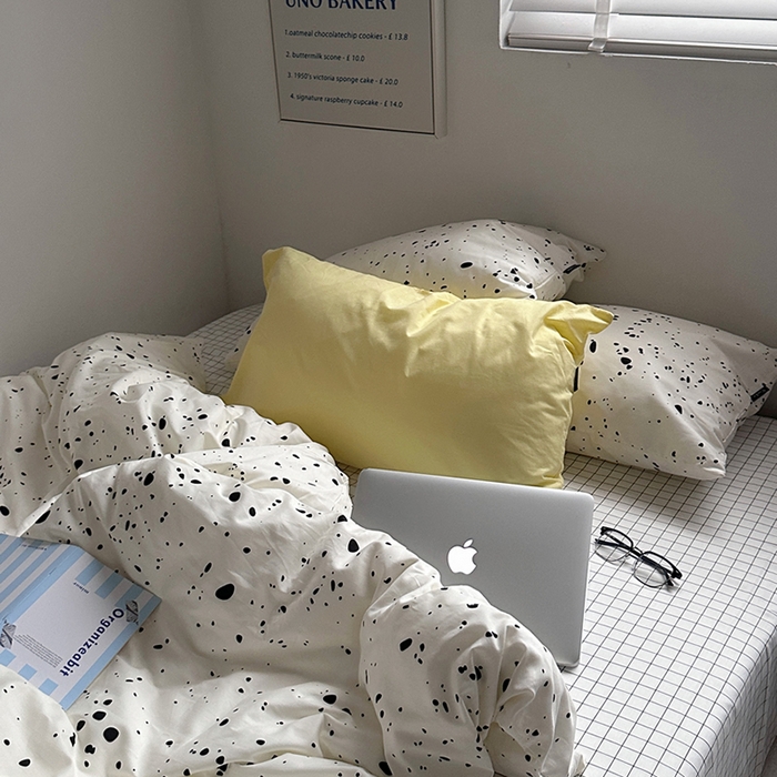 91家纺网 家纺一手货源 找家纺 柚可家居 2024新款40支斜纹纯棉四件套-摩卡点点 失焦黑白