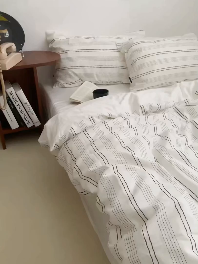 91家纺网 家纺一手货源 找家纺 柚可家居 2024新款40支斜纹数码印花全棉四件套 西塞条纹