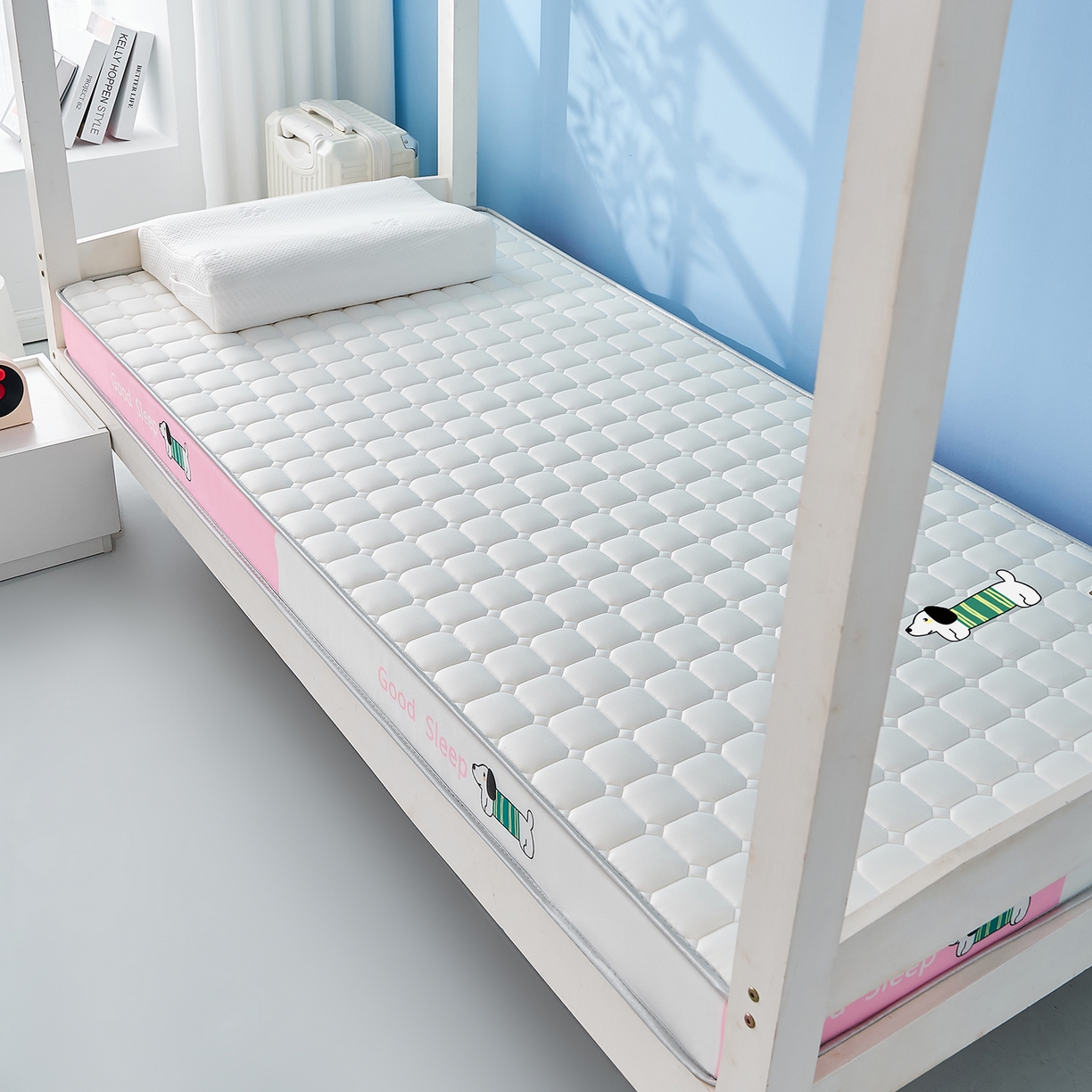 91家纺网 家纺一手货源 找家纺 元昊床垫 2025新款牛奶丝乳胶记忆海绵学生床垫 旺旺狗-布丁粉