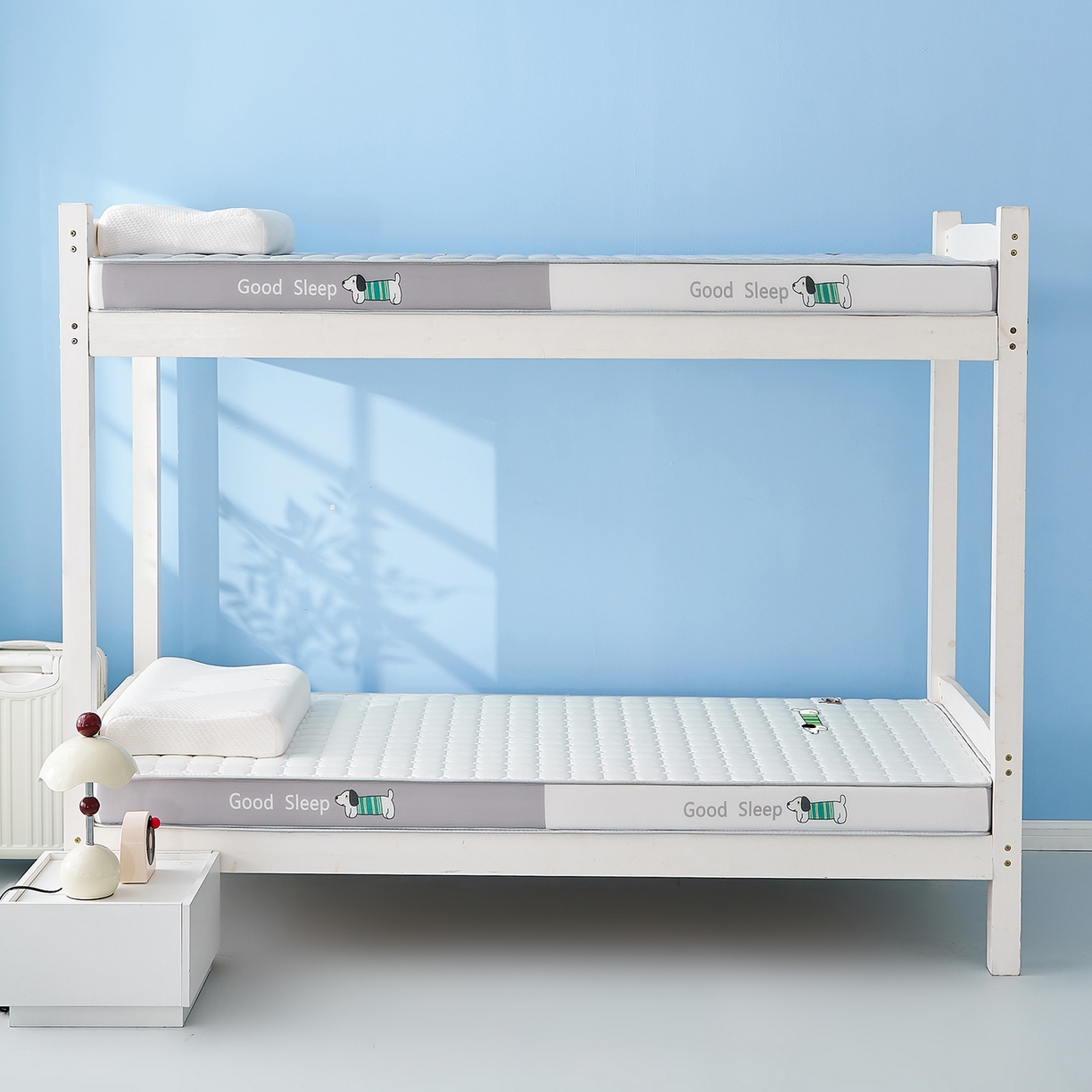 91家纺网 家纺一手货源 找家纺 元昊床垫 2025新款牛奶丝乳胶记忆海绵学生床垫 旺旺狗-布丁白