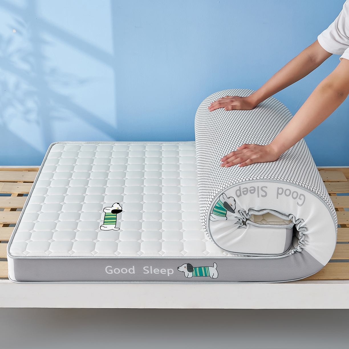 91家纺网 家纺一手货源 找家纺 元昊床垫 2025新款牛奶丝乳胶记忆海绵学生床垫 旺旺狗-布丁白