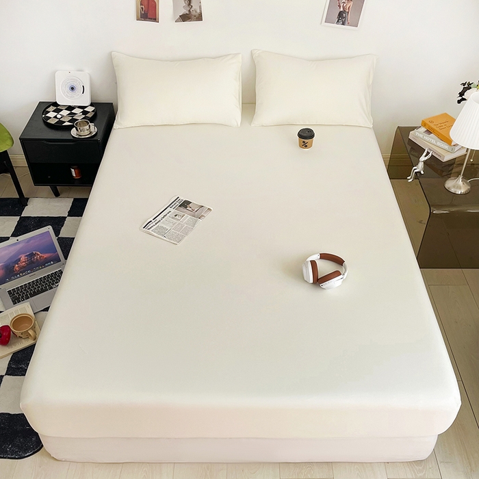 91家纺网 家纺一手货源 找家纺 北辰 2025新款简约素色云朵棉可水洗纯色床笠单件三件套 奶昔白