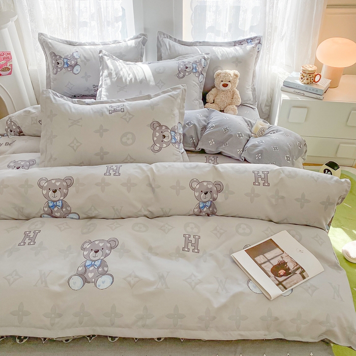 91家纺网 家纺一手货源 找家纺 简冠家纺 2023直播爆款北欧风亲肤植物羊绒磨毛四件套 奥利熊