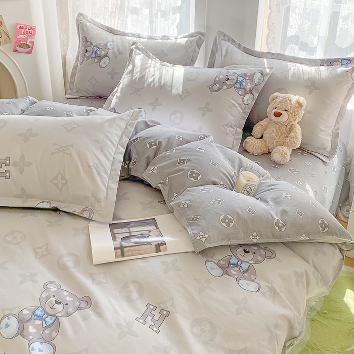 91家纺网 家纺一手货源 找家纺 简冠家纺 2023直播爆款北欧风亲肤植物羊绒磨毛四件套 奥利熊