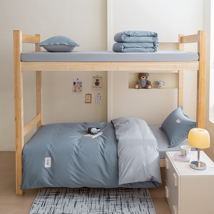 91家纺网 家纺一手货源 找家纺 鑫宇家纺 2025新款13372全棉纯色双拼学生宿舍三件套六件套 雾霾灰+浅灰