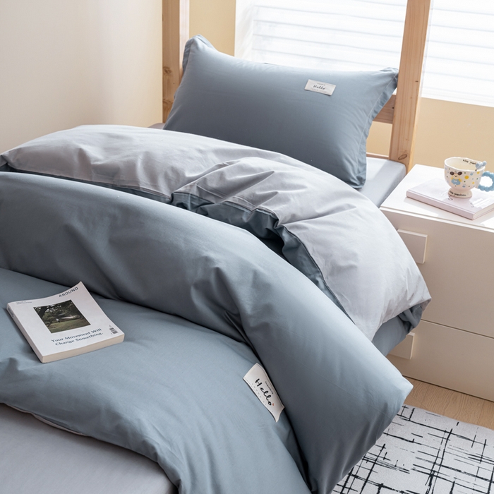 91家纺网 家纺一手货源 找家纺 鑫宇家纺 2025新款13372全棉纯色双拼学生宿舍三件套六件套 雾霾灰+浅灰