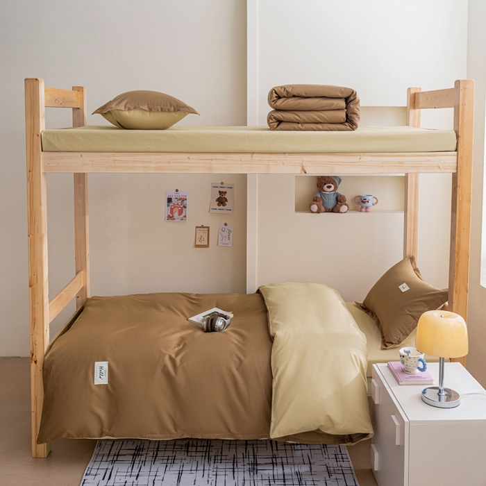 91家纺网 家纺一手货源 找家纺 鑫宇2025新款13372全棉学生宿舍上下铺三件套床单款床笠款可定制 摩卡棕+卡其