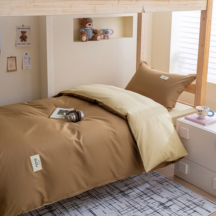 91家纺网 家纺一手货源 找家纺 鑫宇2025新款13372全棉学生宿舍上下铺三件套床单款床笠款可定制 摩卡棕+卡其