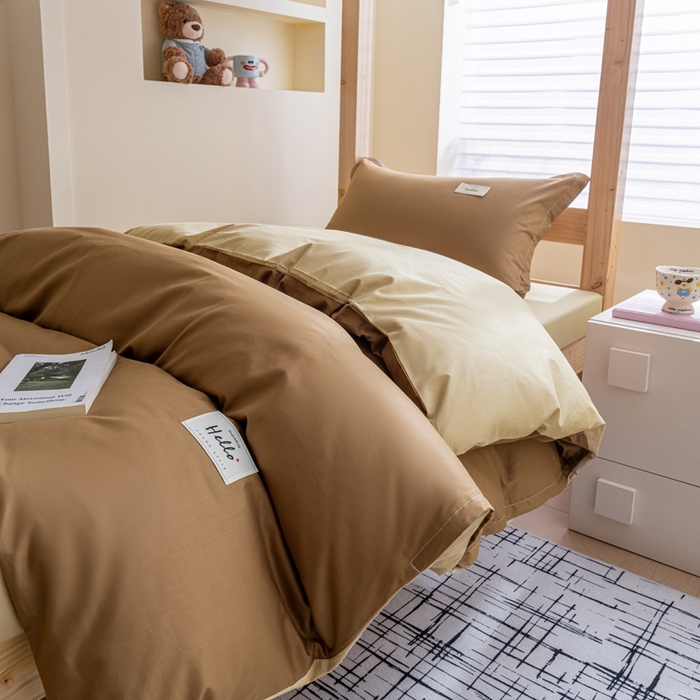 91家纺网 家纺一手货源 找家纺 鑫宇2025新款13372全棉学生宿舍上下铺三件套床单款床笠款可定制 摩卡棕+卡其