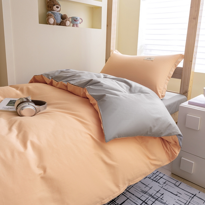 91家纺网 家纺一手货源 找家纺 鑫宇2025新款13372全棉学生宿舍上下铺三件套床单款床笠款可定制 奶玉+浅灰