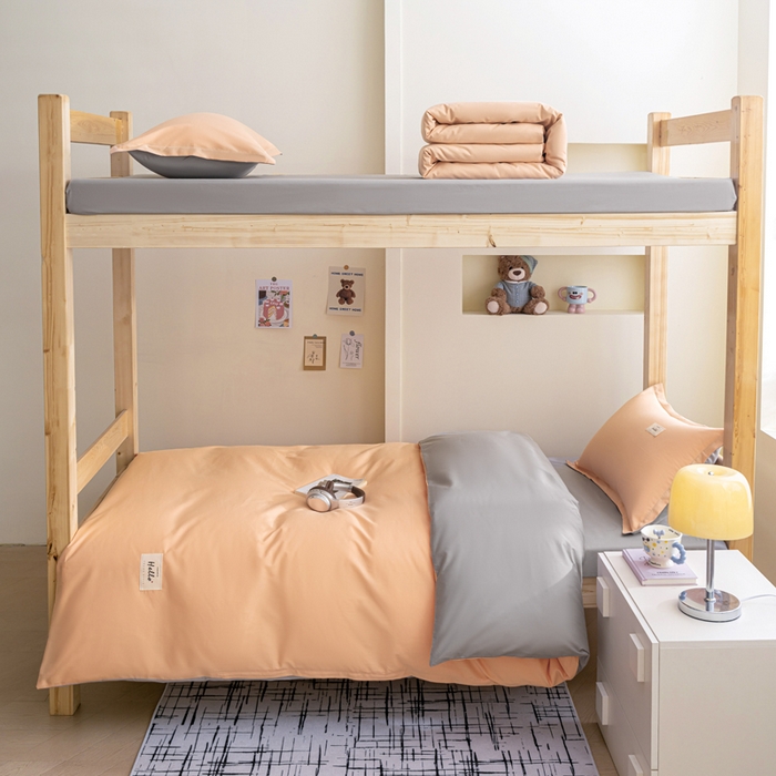 91家纺网 家纺一手货源 找家纺 鑫宇2025新款13372全棉学生宿舍上下铺三件套床单款床笠款可定制 奶玉+浅灰