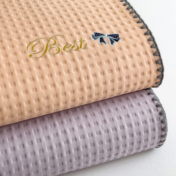 91家纺网 家纺一手货源 找家纺 米菲 2025新款刺绣华夫格多功能毯盖毯毯子 组合图仅做展示