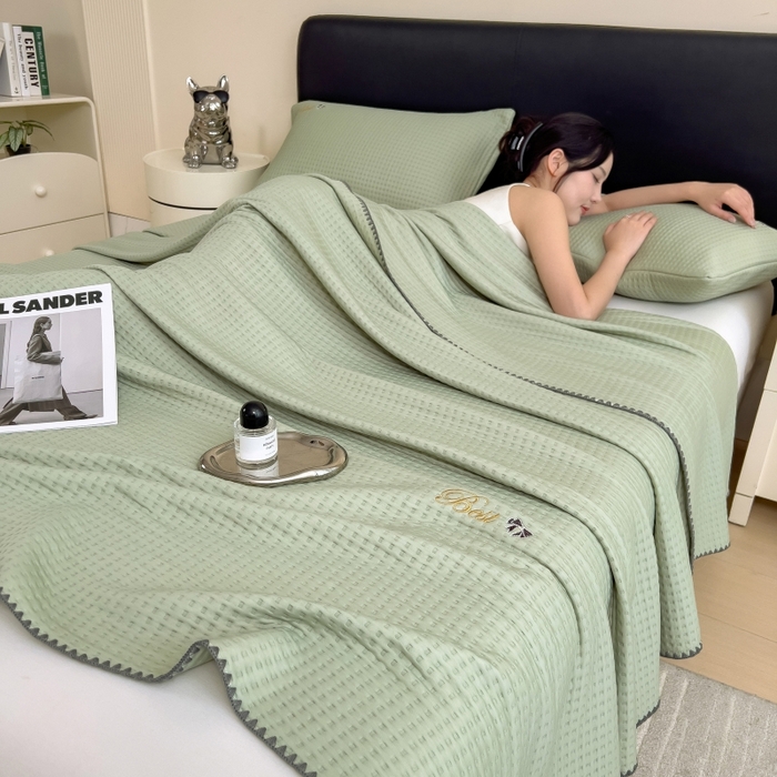 米菲 2025新款刺绣华夫格多功能毯盖毯毯子 夏天-抹茶绿