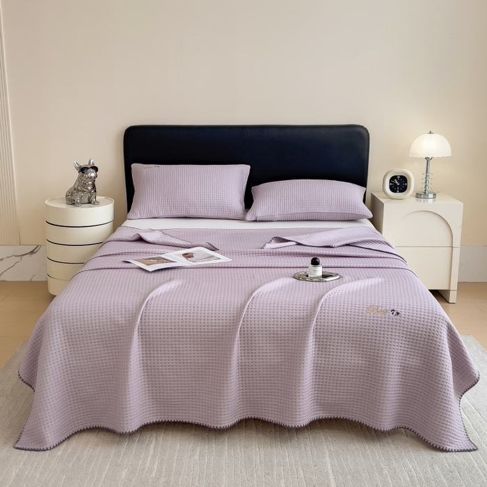 91家纺网 家纺一手货源 找家纺 米菲 2025新款刺绣华夫格多功能毯盖毯毯子 夏天-浅紫