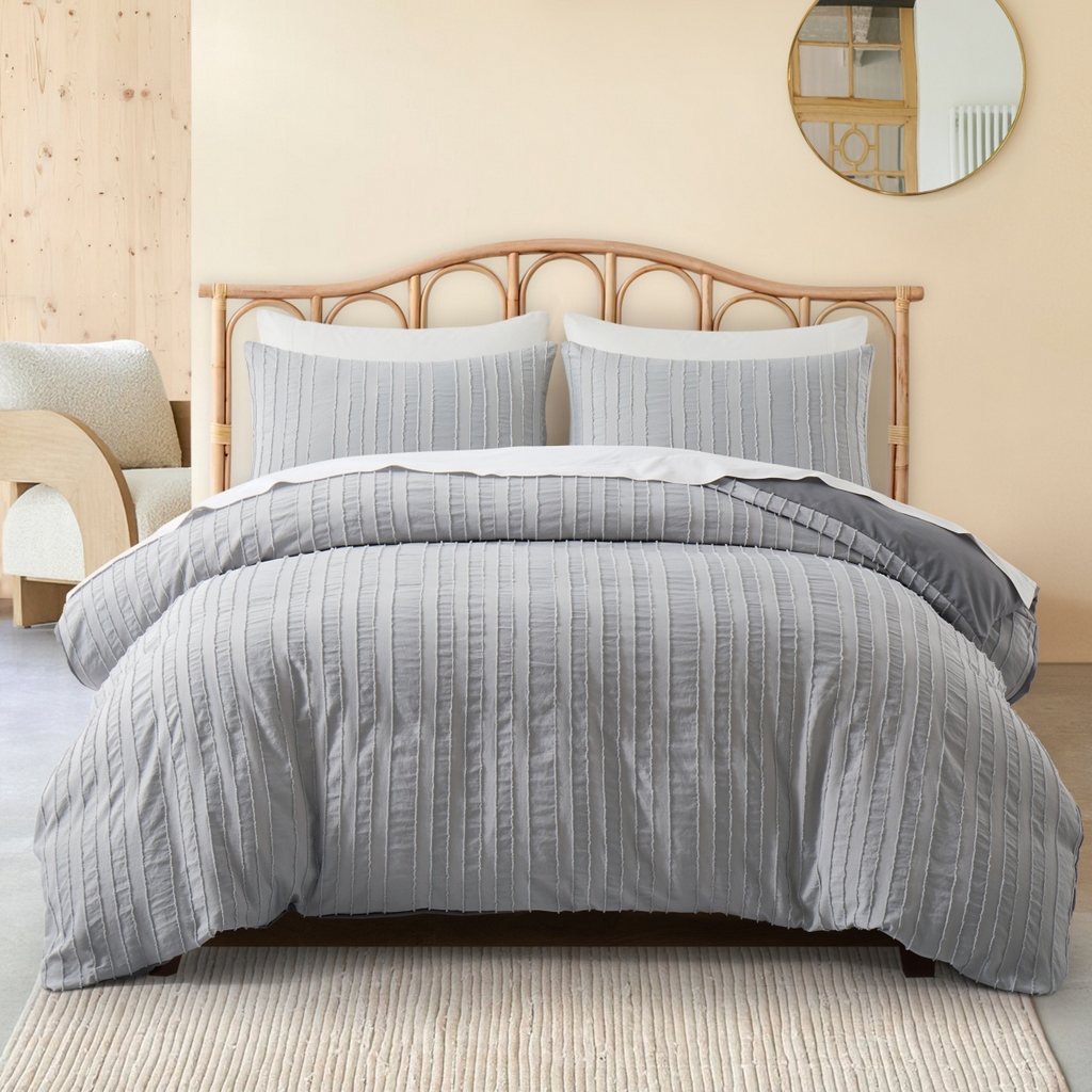 91家纺网 家纺一手货源 找家纺 子不语家纺2025新款跨境外贸 剪花簇绒纯色三件套亚马逊Temu速卖 通Shein沃尔玛专供 竖条灰