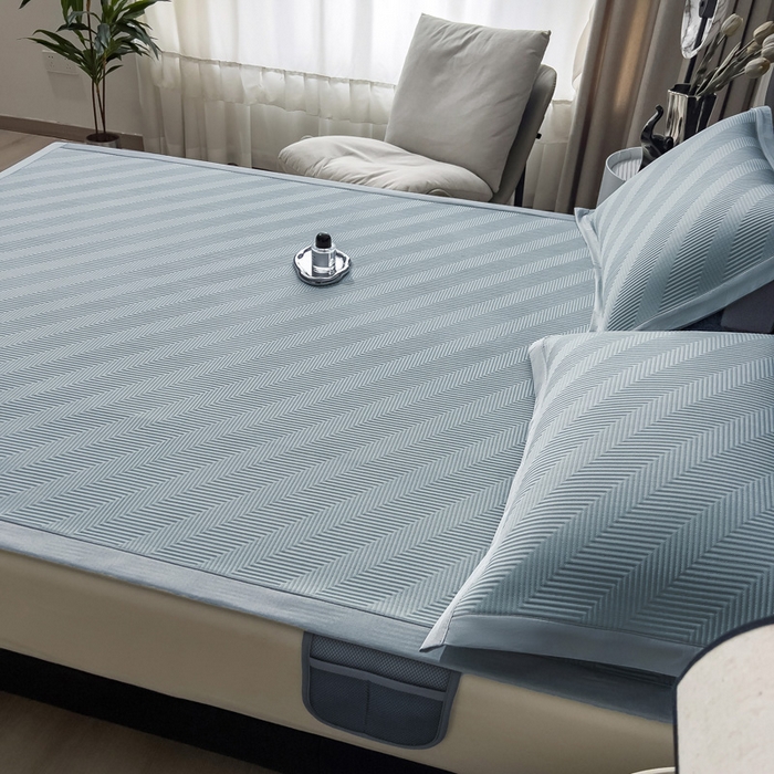 91家纺网 家纺一手货源 找家纺 席世家 2025春夏新款A类凉感席冰川凉席空调席-罗拉 1.5m控价不低于169元   谢谢配合  需要手提袋+5元 罗拉-蓝（绑带款）