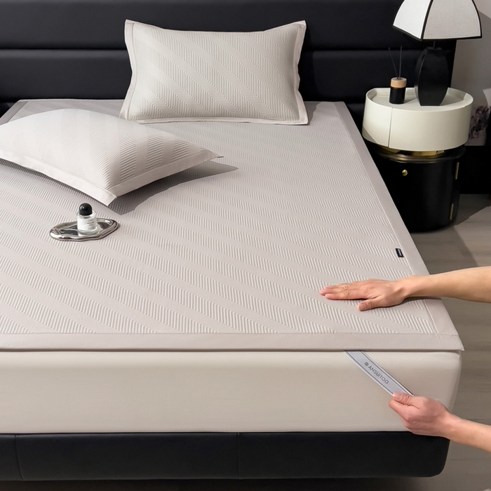 席世家 2025春夏新款A类凉感席冰川凉席空调席-罗拉 1.5m控价不低于169元   谢谢配合  需要手提袋+5元 罗拉-米灰（绑带款）