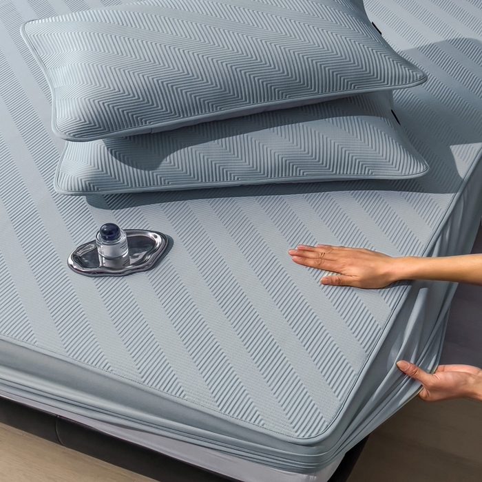 91家纺网 家纺一手货源 找家纺 席世家 2025春夏新款A类凉感席冰川凉席空调席-罗拉 1.5m控价不低于169元   谢谢配合  需要手提袋+5元 罗拉-蓝（床笠款）