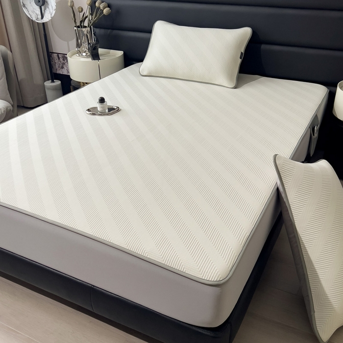 91家纺网 家纺一手货源 找家纺 席世家 2025春夏新款A类凉感席冰川凉席空调席-罗拉 1.5m控价不低于169元   谢谢配合  需要手提袋+5元 罗拉-米白（床笠款）