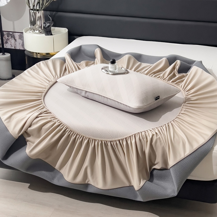 91家纺网 家纺一手货源 找家纺 席世家 2025春夏新款A类凉感席冰川凉席空调席-罗拉 1.5m控价不低于169元   谢谢配合  需要手提袋+5元 罗拉-米灰（床笠款）