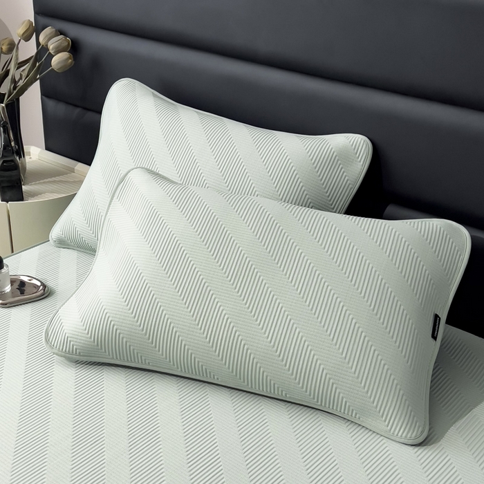 91家纺网 家纺一手货源 找家纺 席世家 2025春夏新款A类凉感席冰川凉席空调席-罗拉 1.5m控价不低于169元   谢谢配合  需要手提袋+5元 罗拉-抹茶绿（床笠款）