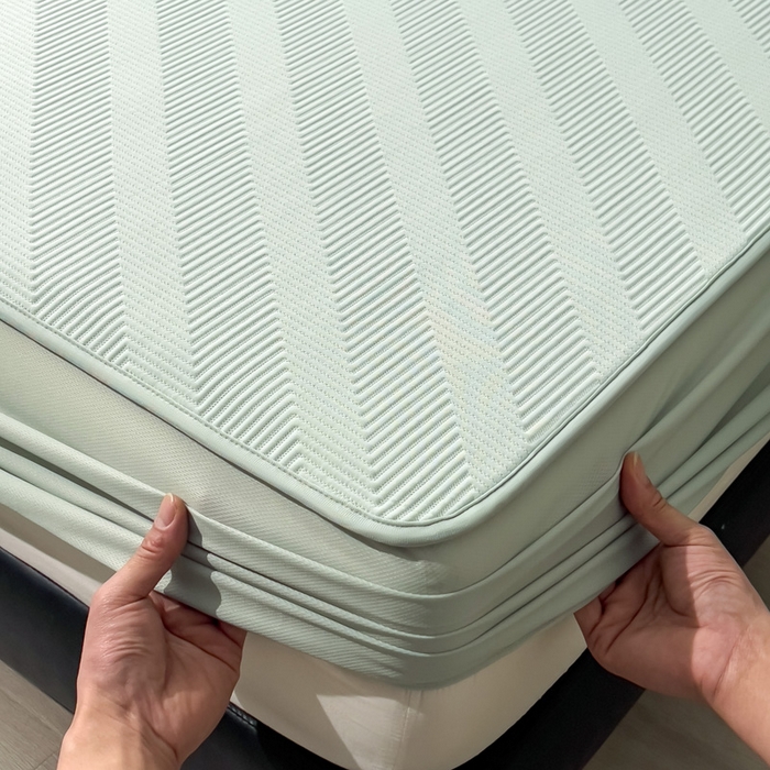 91家纺网 家纺一手货源 找家纺 席世家 2025春夏新款A类凉感席冰川凉席空调席-罗拉 1.5m控价不低于169元   谢谢配合  需要手提袋+5元 罗拉-抹茶绿（床笠款）