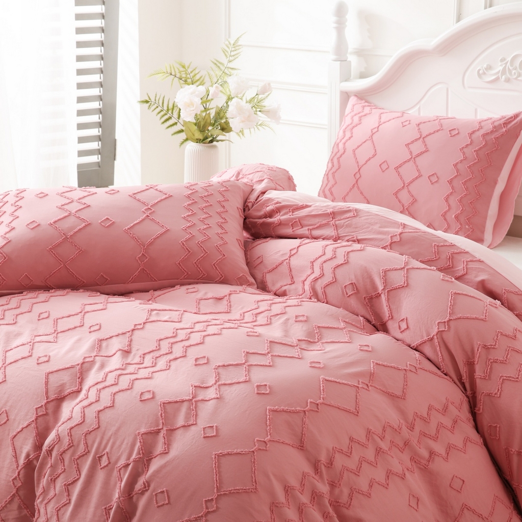 91家纺网 家纺一手货源 找家纺 子不语家纺2025新款跨境外贸 剪花簇绒纯色三件套亚马逊Temu速卖 通Shein沃尔玛专供 菱形波浪粉